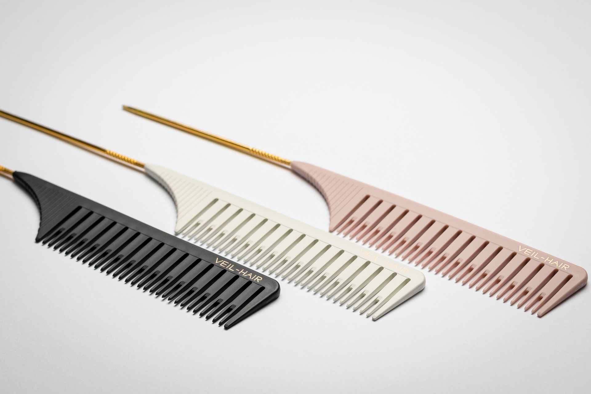 amj-combs-32